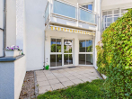 Terrasse mit Markise - SITULI: Helle 3-Zimmer-Erdgeschosswohnung mitten in Herrsching
