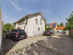 Eingangsbereich Südostseite - SITULI: Hochwertiges Einfamilienhaus mit herrlichem Garten und guter ÖPNV-Anbindung