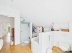 Badezimmer - SITULI: Hochwertiges Einfamilienhaus mit herrlichem Garten und guter ÖPNV-Anbindung