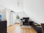 Büro/Kinderzimmer - SITULI: Kernsaniertes Einfamilienhaus mit Garten & Dachstudio – Wohnen mit Stil