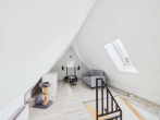 Dachstudio - SITULI: Kernsaniertes Einfamilienhaus mit Garten & Dachstudio – Wohnen mit Stil