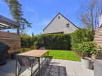 Terrasse nach Westen - SITULI: Top ausgestattetes Reihenmittelhaus in Vaterstetten
