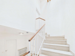 Treppe im Dachgeschoss - SITULI: Besonders großzügiges, exklusives Reiheneckhaus in Ottobrunn