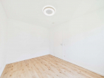 Schlafzimmer - SITULI: Ruhig gelegen in Fasanerie – 3 Zimmerwohnung auf zwei Ebenen mit Terrasse