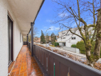 Balkon im 1.OG - SITULI: Besonders großzügiges, exklusives Reiheneckhaus in Ottobrunn