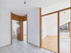 Diele - SITULI: Attraktive 3-Zimmer-Wohnung mit Südwest-Balkon und Charme
