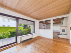 Wohnzimmer (EG) - SITULI: Geräumiges Zweifamilienhaus mit viel Potenzial in Hebertshausen
