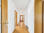 Eingangsbereich (OG) - SITULI: Geräumiges Zweifamilienhaus mit viel Potenzial in Hebertshausen