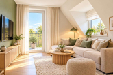 Wohnzimmer Visualisierung - SITULI: 4-Zimmer-Dachgeschosswohnung mit Balkon