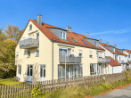 Hausansicht Südwesten - SITULI: 4-Zimmer-Dachgeschosswohnung mit Balkon