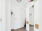Eingangsbereich - SITULI: Moderne 3,5-Zimmer-Dachgeschosswohnung mit herrlicher Dachterrasse
