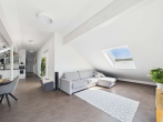 Großer Wohn-Essbereich - SITULI: Moderne 3,5-Zimmer-Dachgeschosswohnung mit herrlicher Dachterrasse