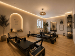 Reformer Pilates Studio (Stagi - SITULI: Toplage Gärtnerplatz – 65 m² für Büro, Pilates-Studio oder Atelier