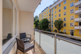 Balkon nach Westen - SITULI: Schmuckstück im Herzogpark – 1-Zimmer-Apartment mit Balkon