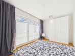 Schlafzimmer - SITULI: Exklusives Indoor-Outdoor-Living in Schwabing mit Dachterrasse und Loggia